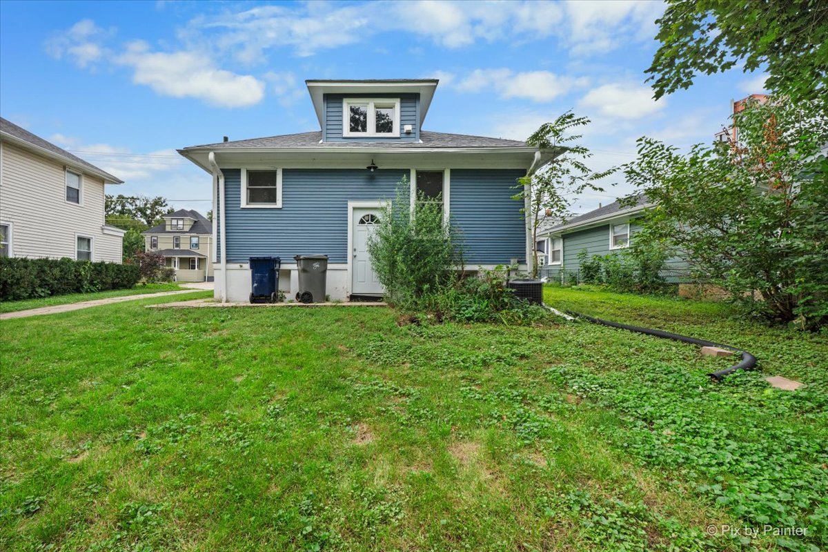 311 Locust Street Property Photo 4