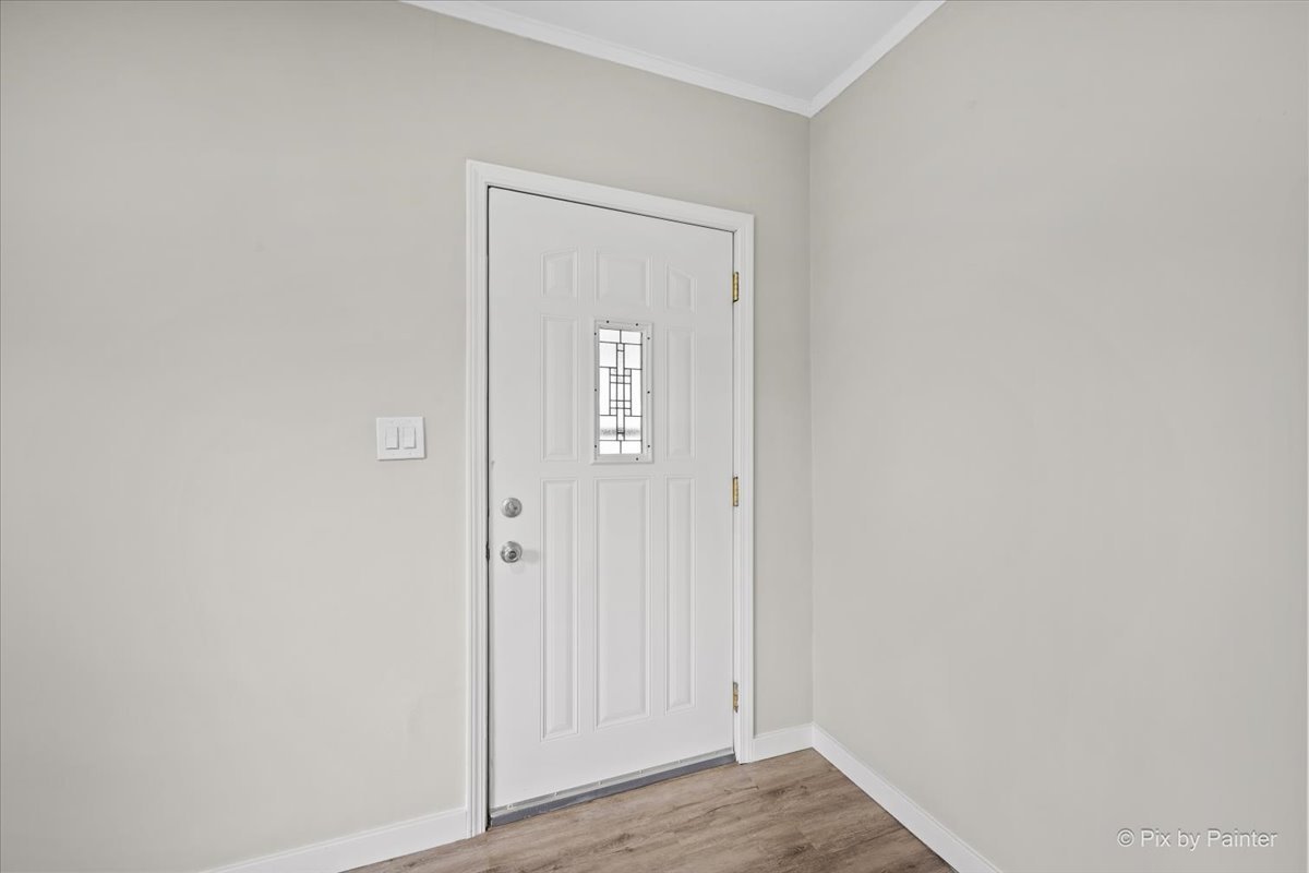 311 Locust Street Property Photo 6