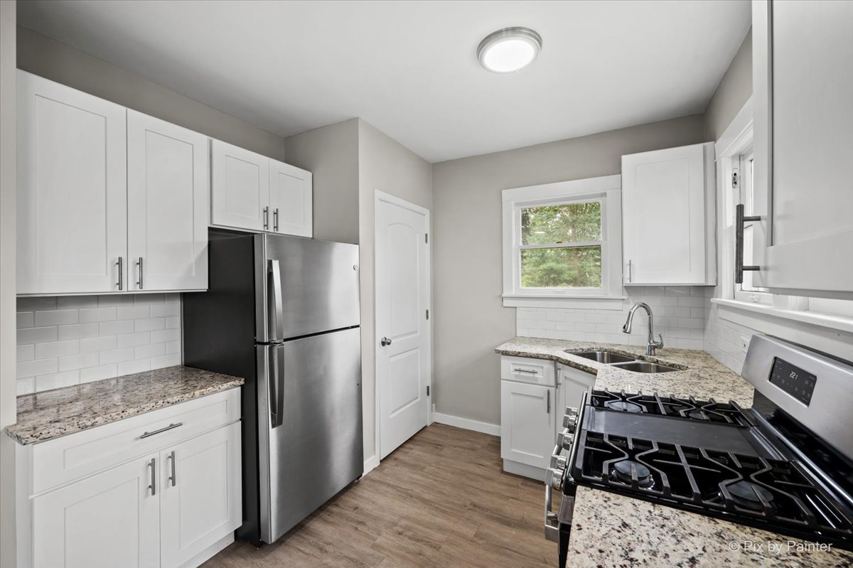 311 Locust Street Property Photo 7