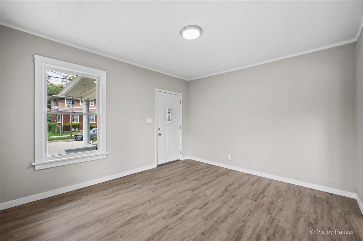 311 Locust Street Property Photo 10