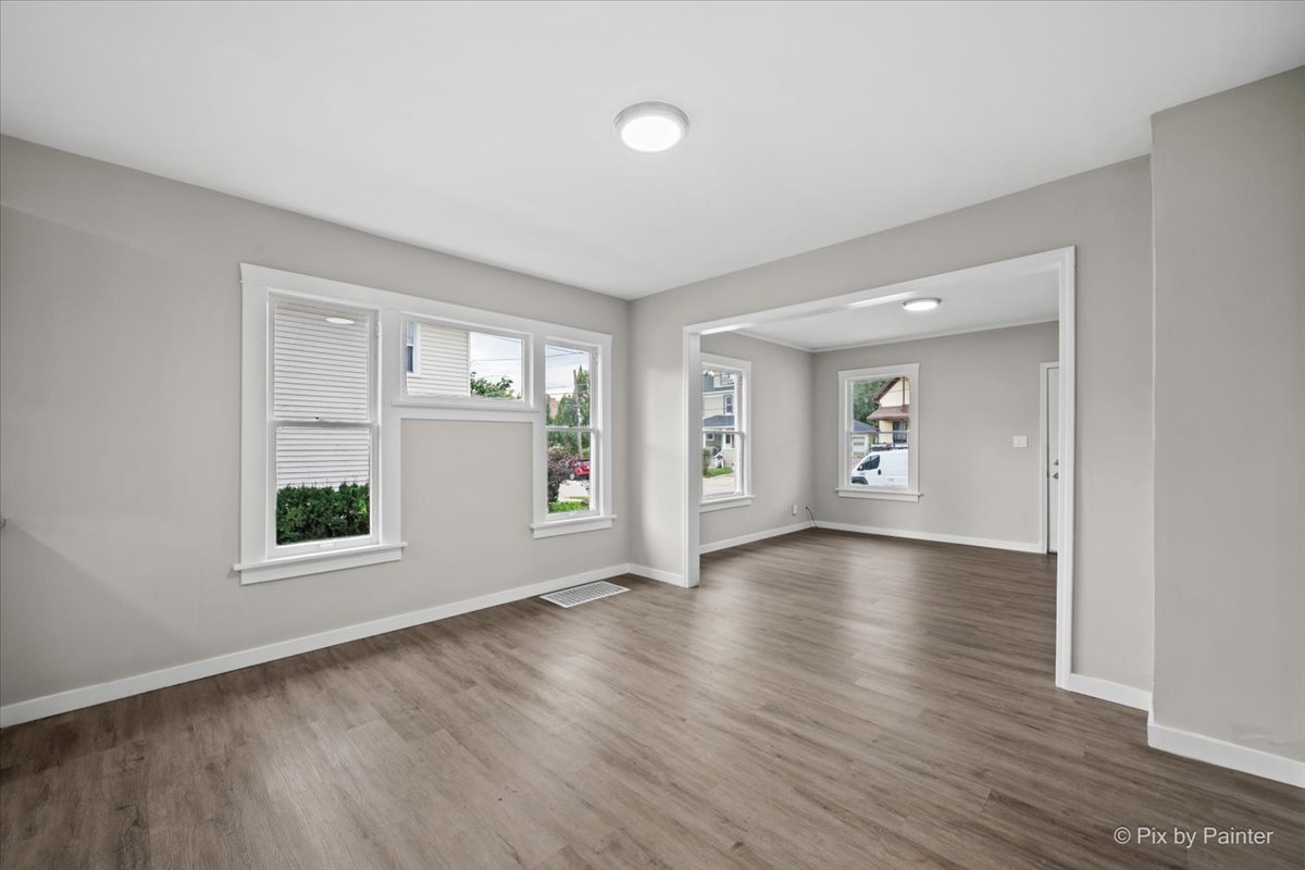 311 Locust Street Property Photo 12
