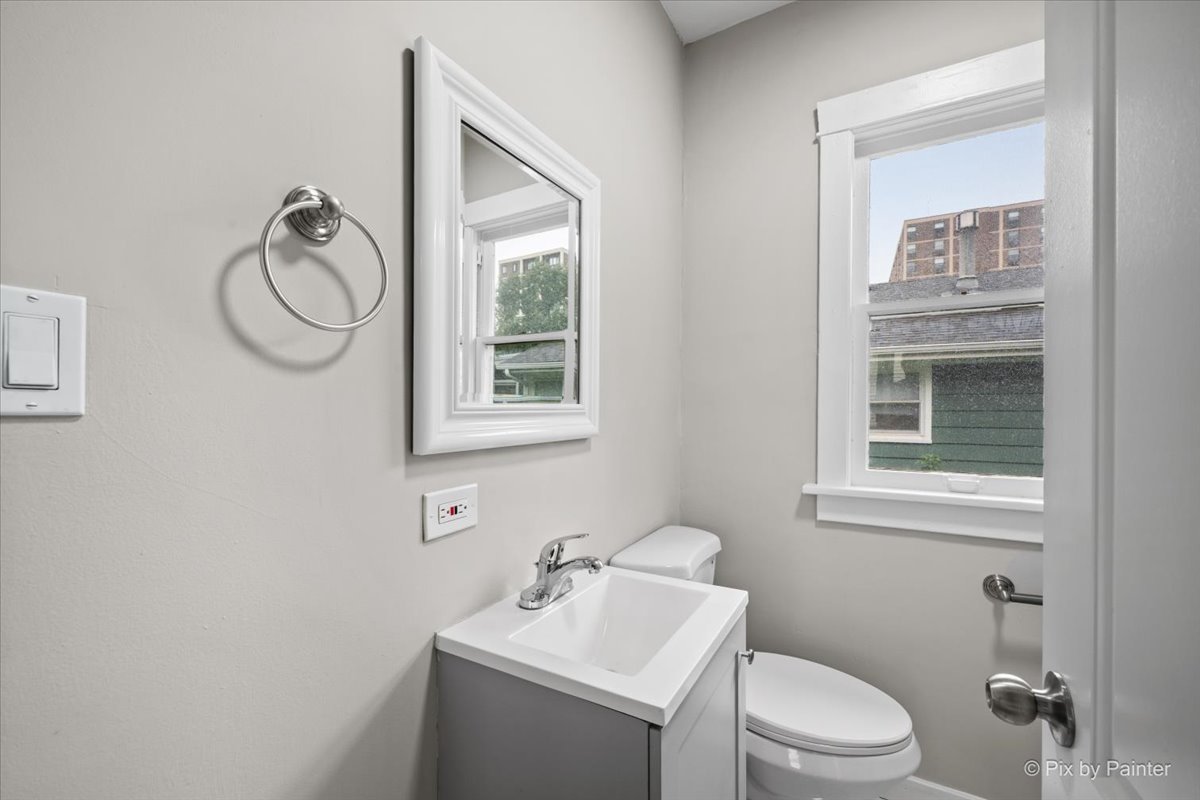311 Locust Street Property Photo 17