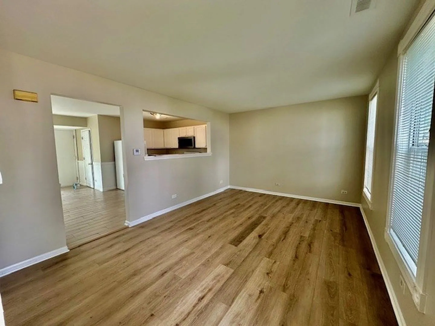 1085 Symphony Drive Property Photo 2