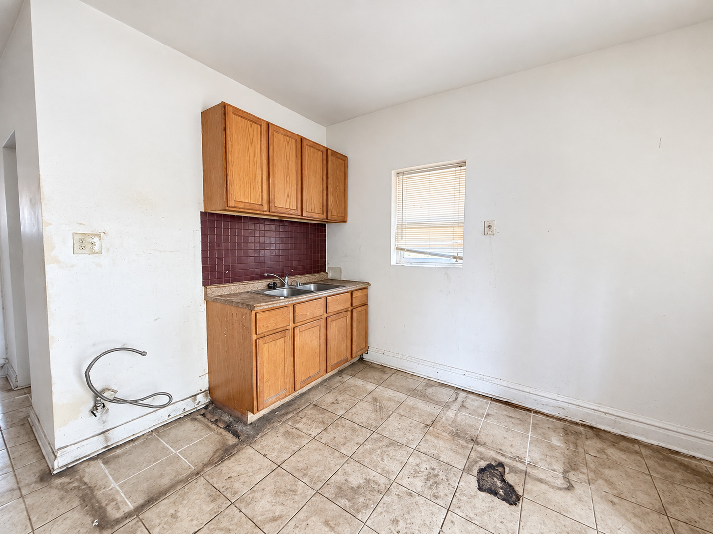 926 N Lavergne Avenue Property Photo 4