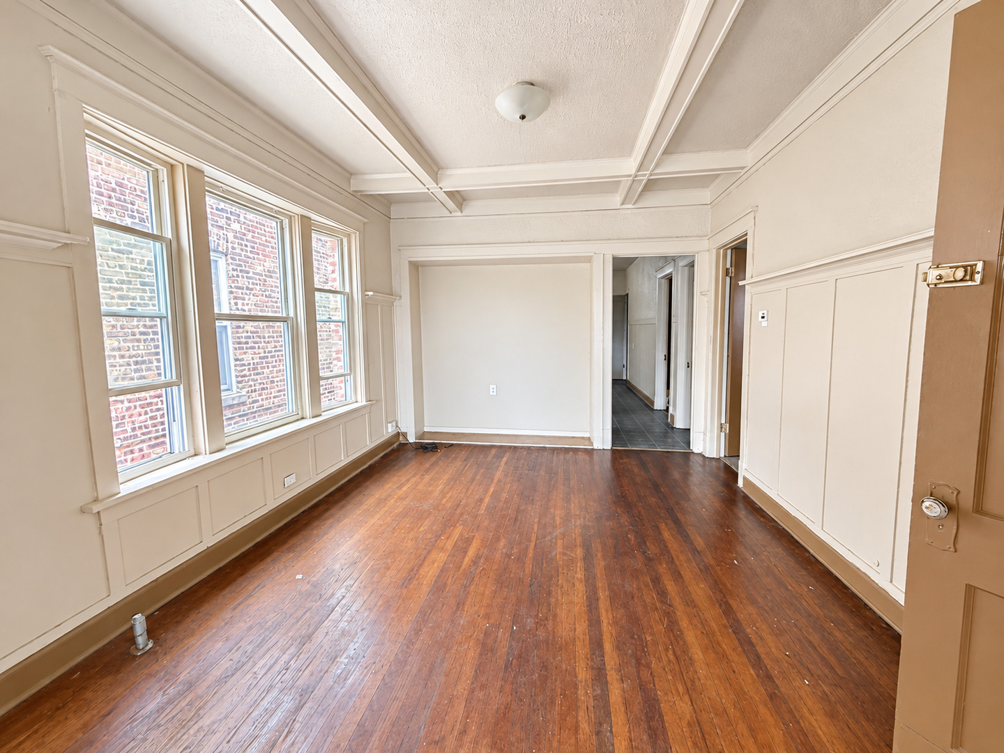 926 N Lavergne Avenue Property Photo 8