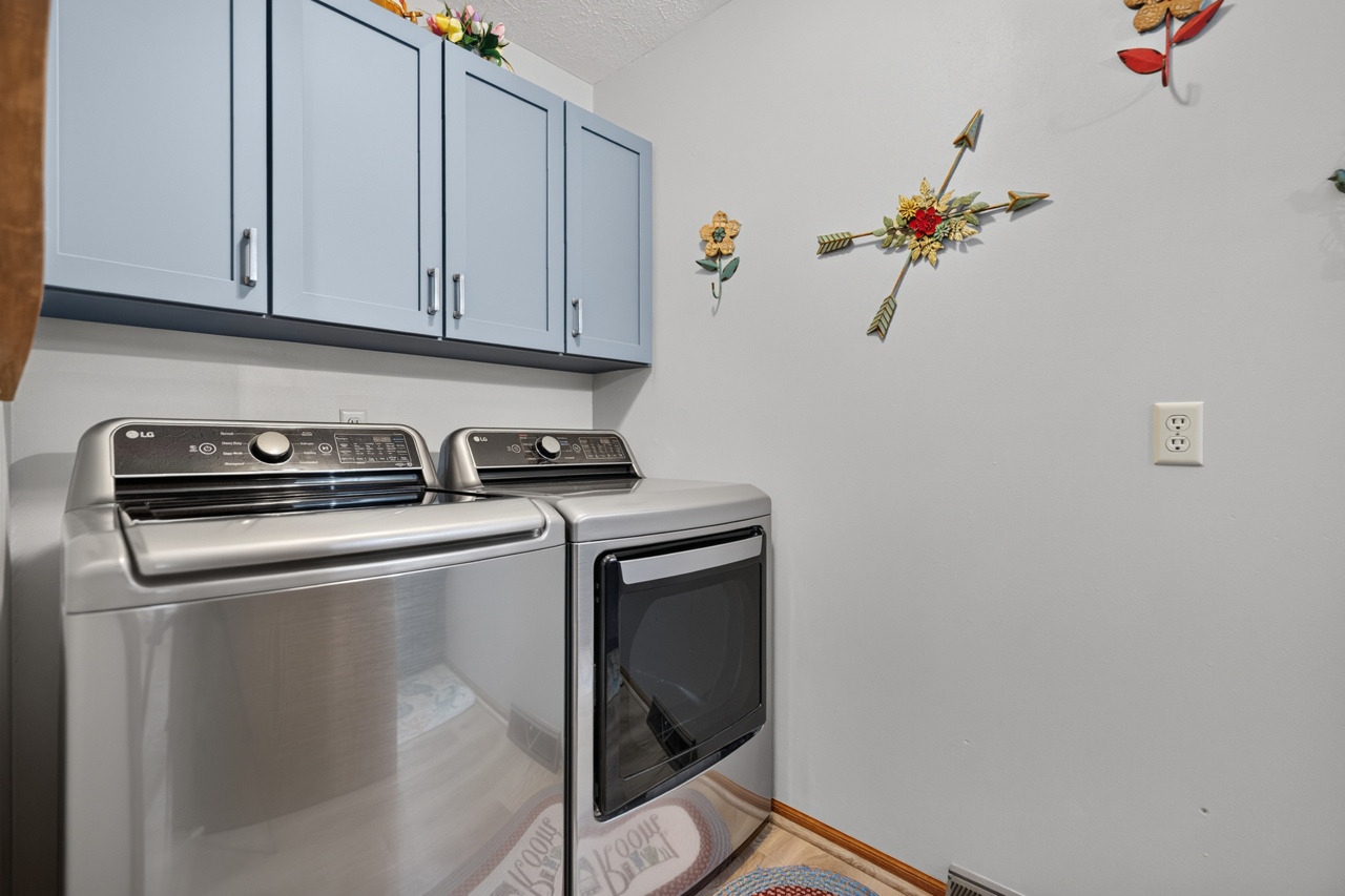 1747 Arnold Avenue Property Photo 15