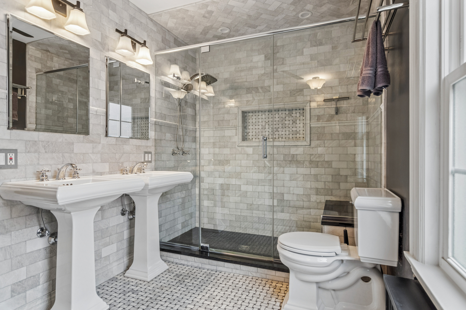 6760 N Jean Avenue Property Photo 14
