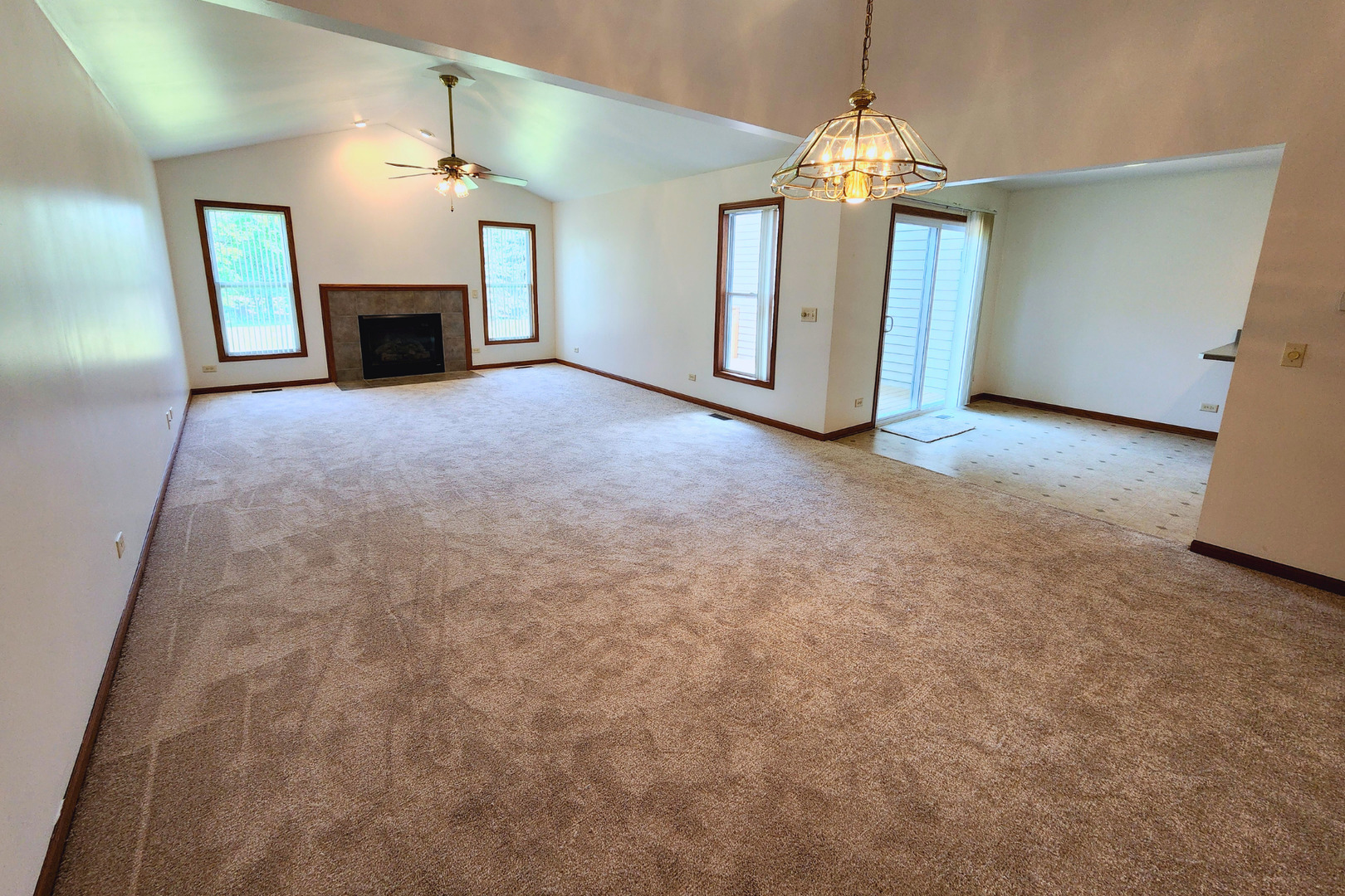 12762747 Property Photo 3
