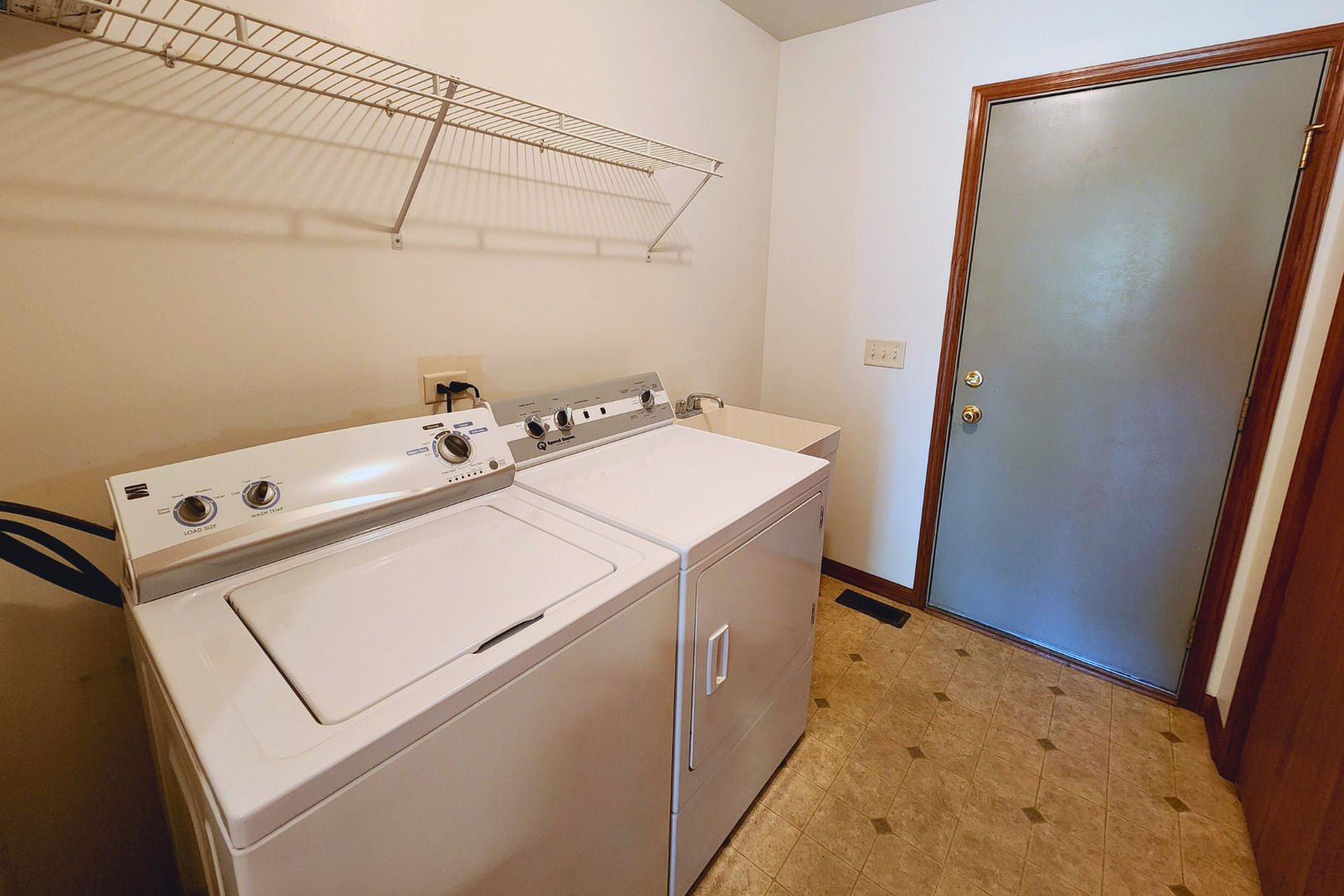 12762747 Property Photo 13