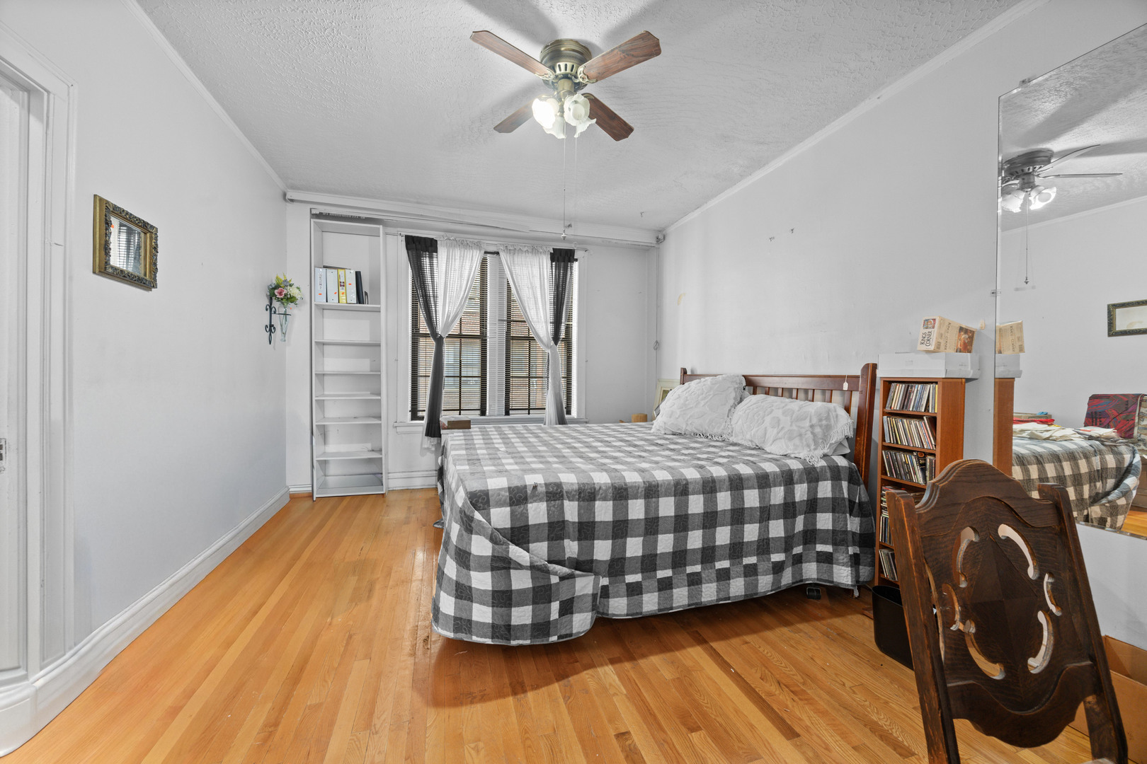 6937 S Crandon Avenue 6e Property Photo 13
