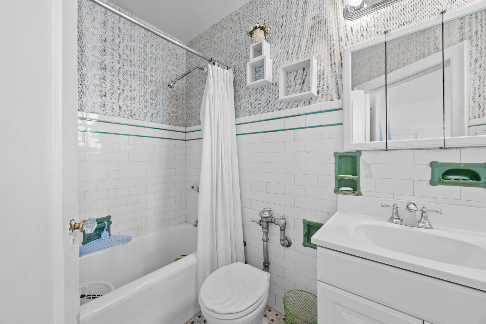 6937 S Crandon Avenue 6e Property Photo 17