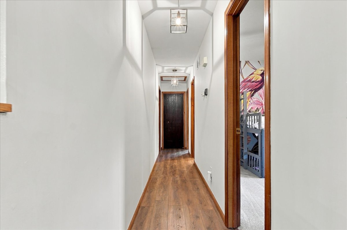 208 Willow Lane Property Photo 20