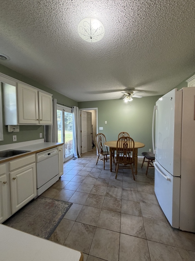 2815 Spruce Drive Property Photo 7