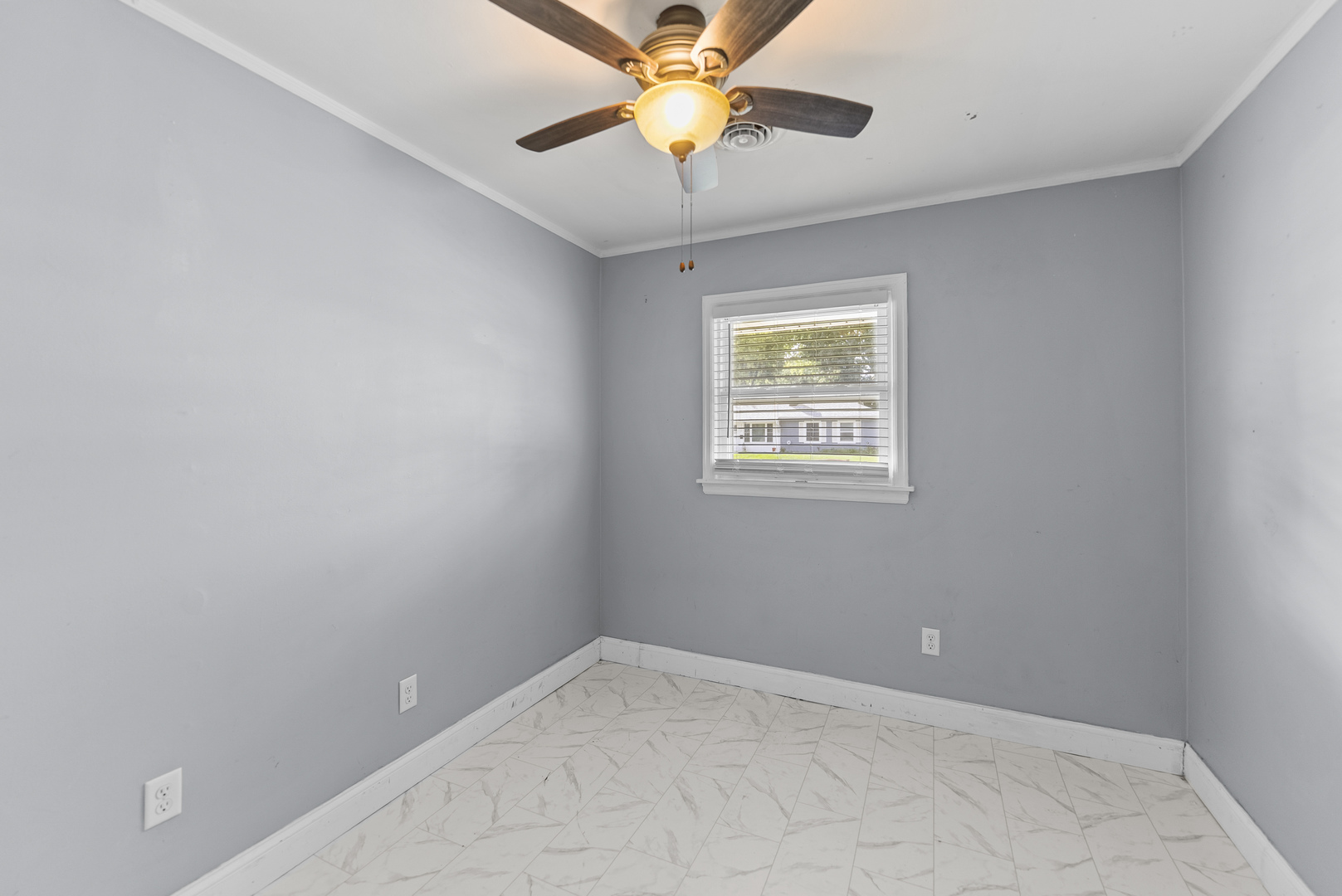 2119 N Nevada Avenue Property Photo 6