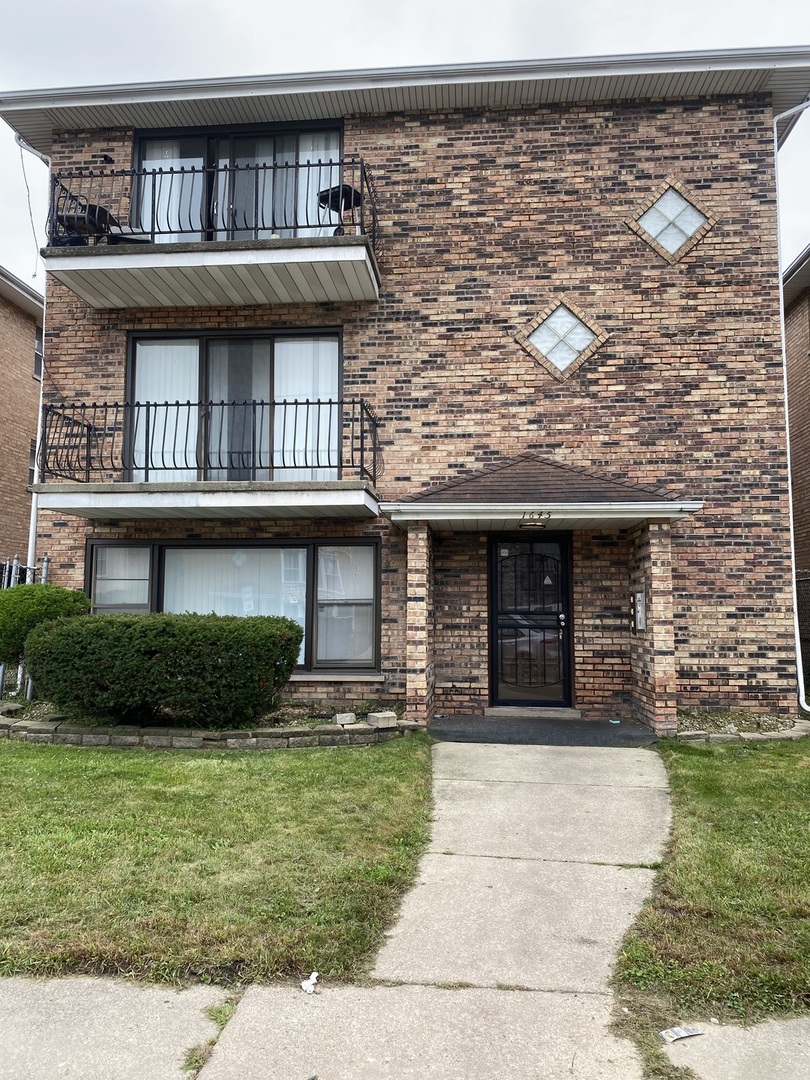 1645 Harbor Avenue Property Photo 1