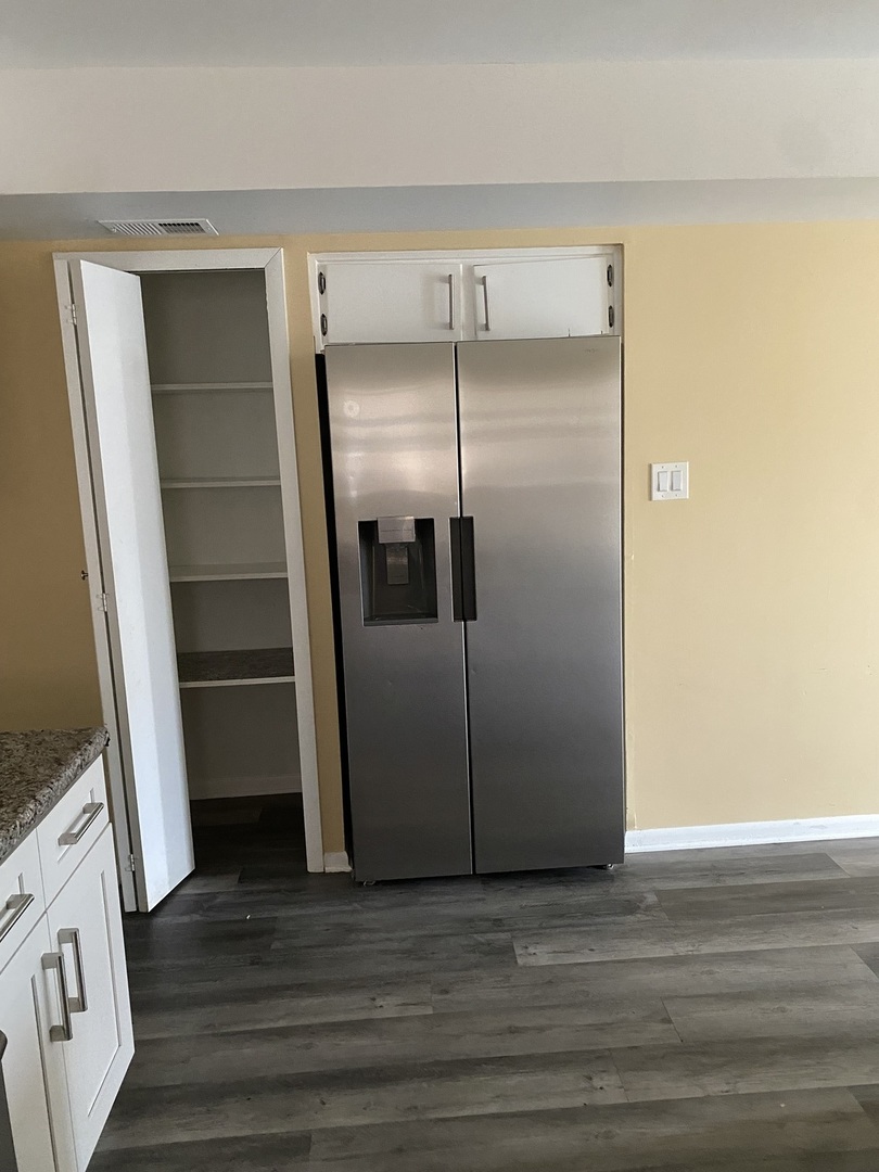 1645 Harbor Avenue Property Photo 13
