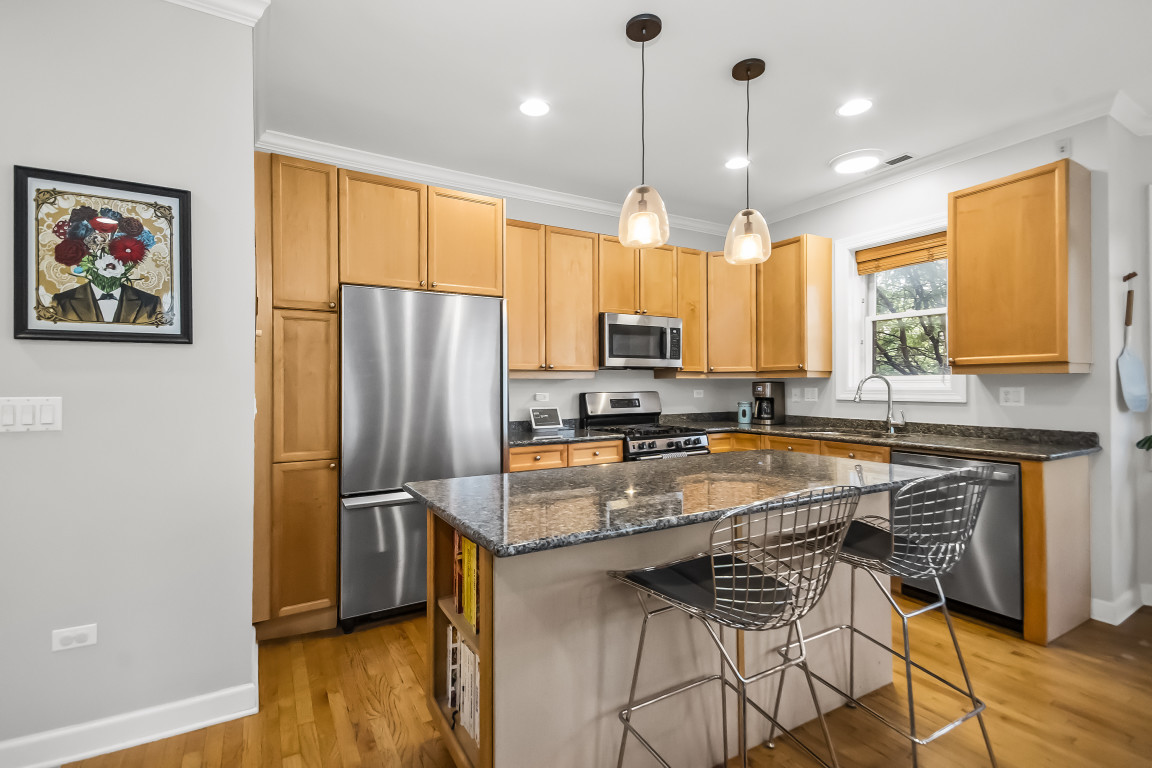 3456 N Ashland Avenue 2n Property Photo 6