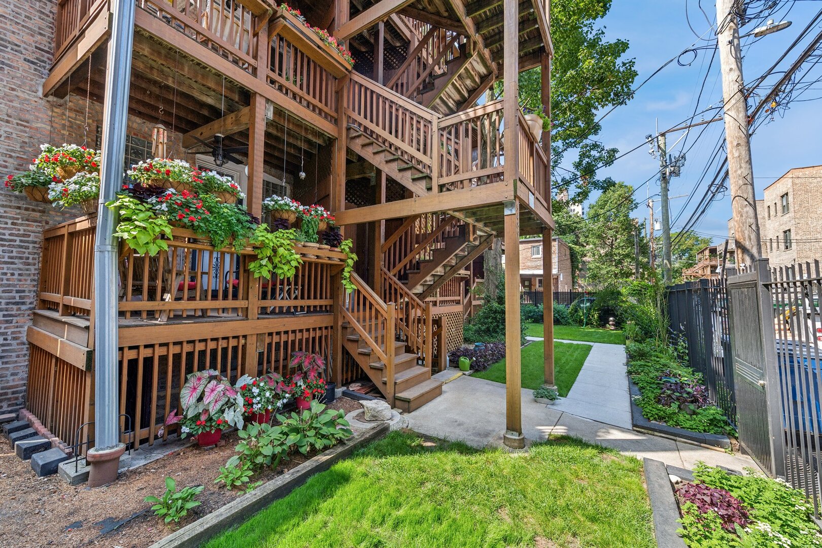 5487 S Cornell Avenue 3 Property Photo 15