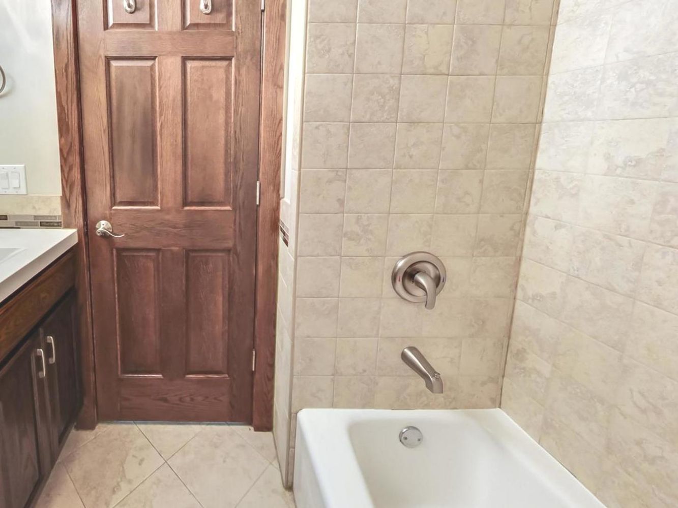 4850 N Albany Avenue Garden Property Photo 13