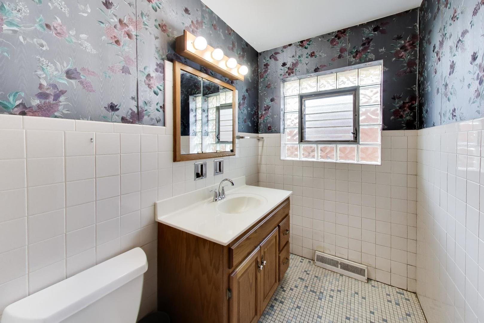 909 Worcester Avenue Property Photo 15