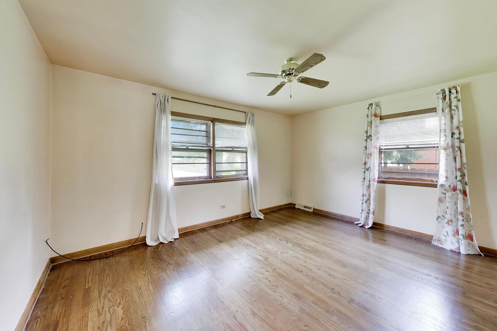 909 Worcester Avenue Property Photo 21