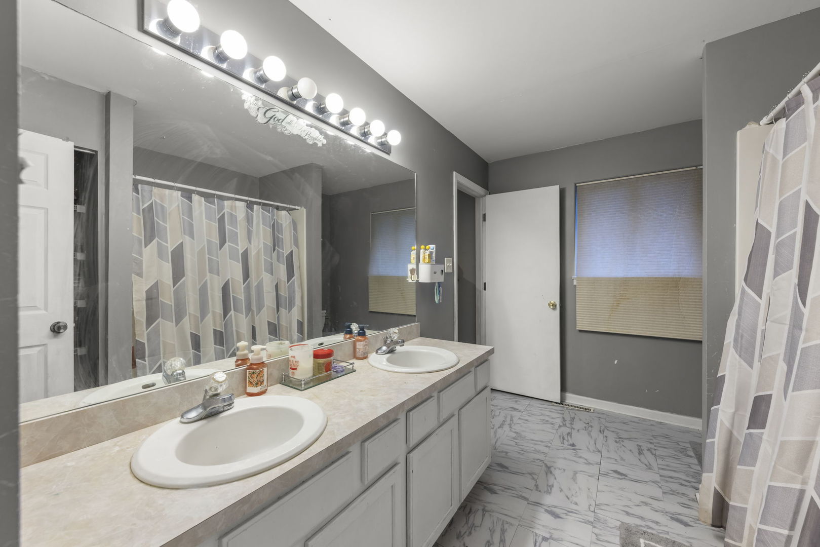 2018 Alpine Way Property Photo 14
