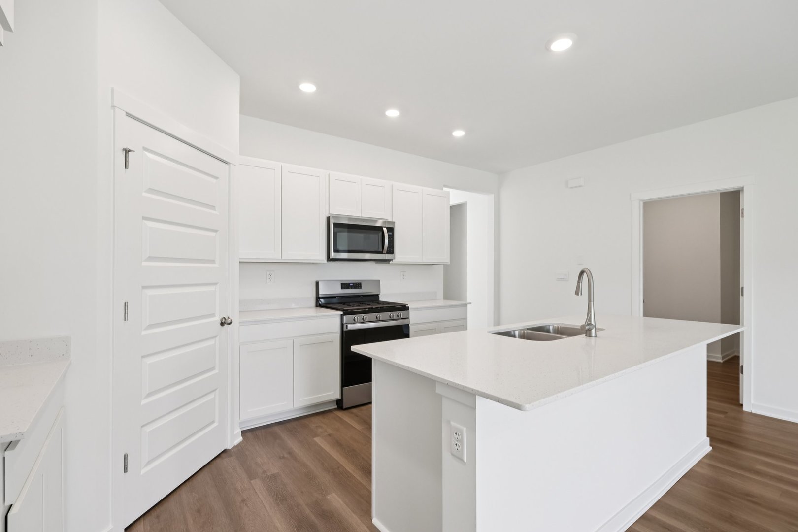 14612 S Azalia Circle Property Photo 9