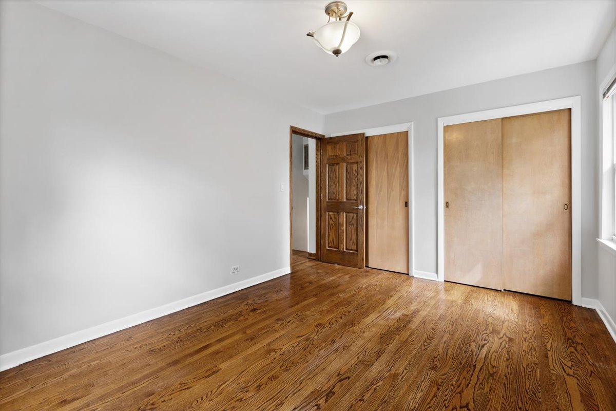 5768 N Lacey Avenue Property Photo 11
