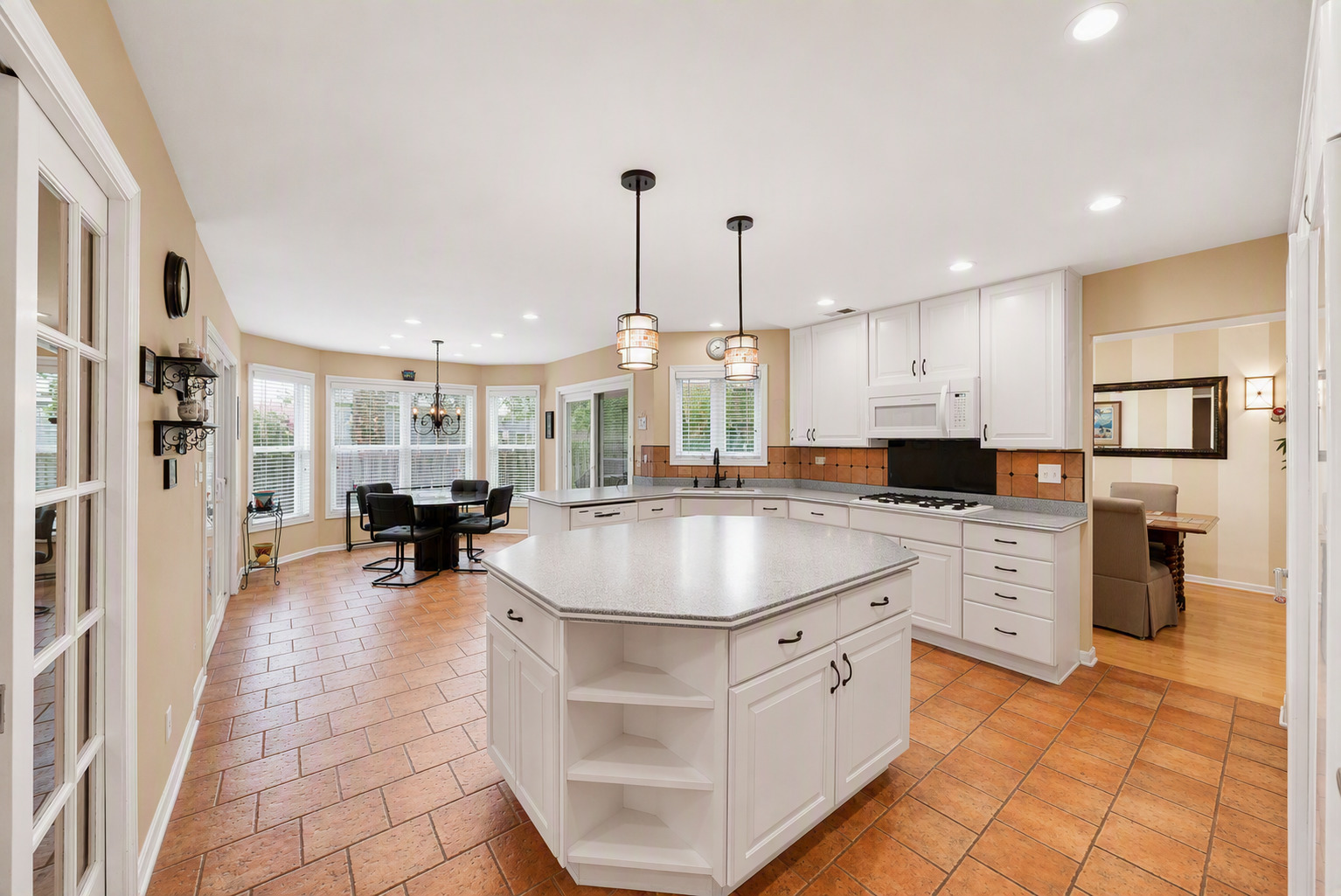 1170 Green Knolls Drive Property Photo 8