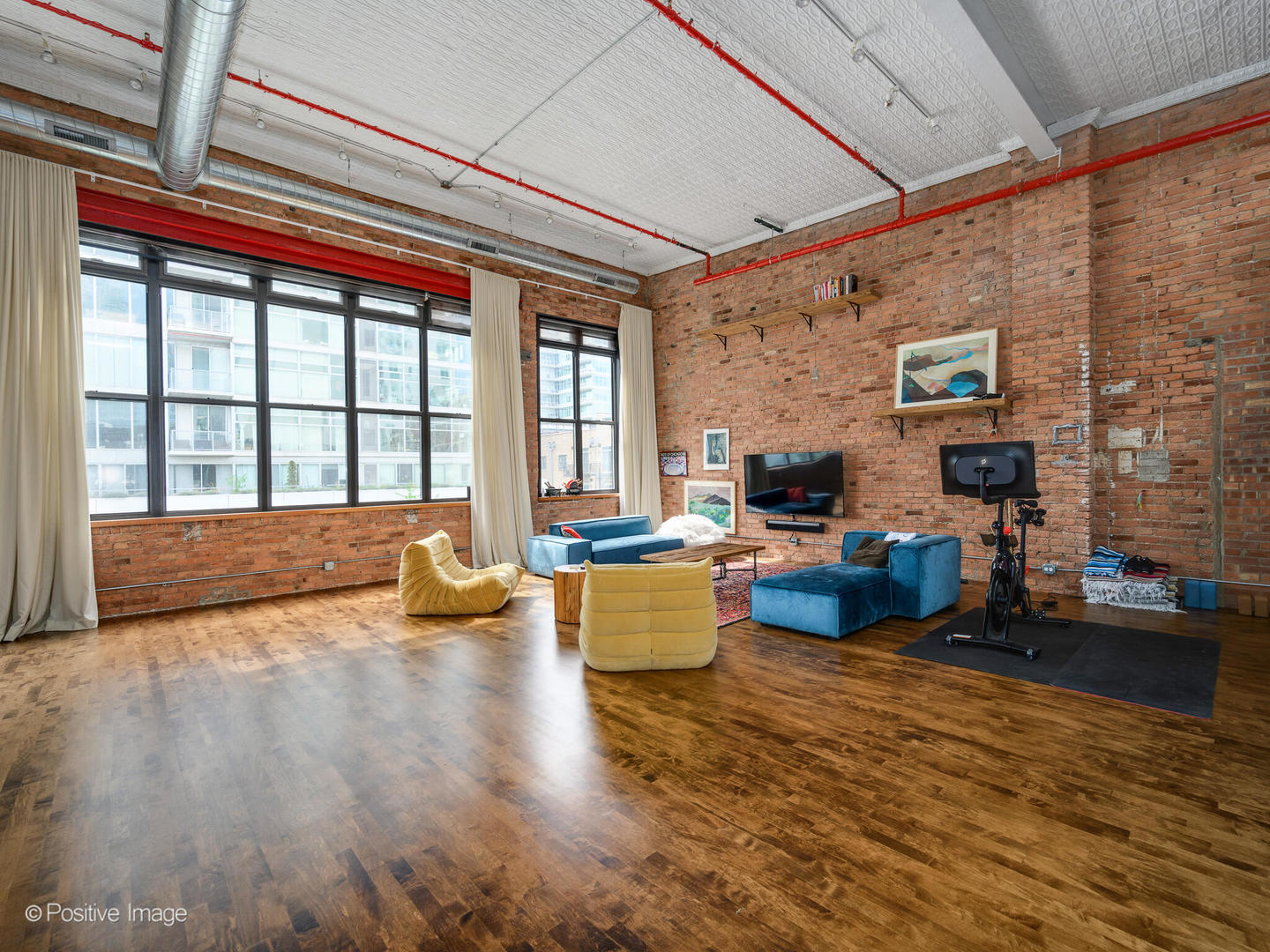 1617 S Michigan Avenue 312 Property Photo 4