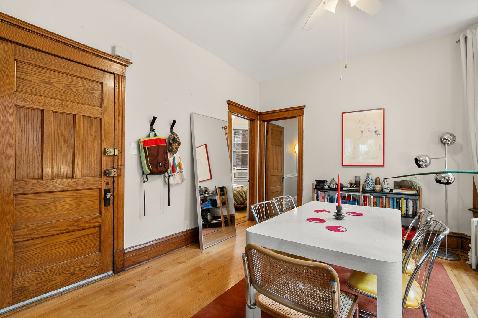 2722 W Potomac Avenue Property Photo 6