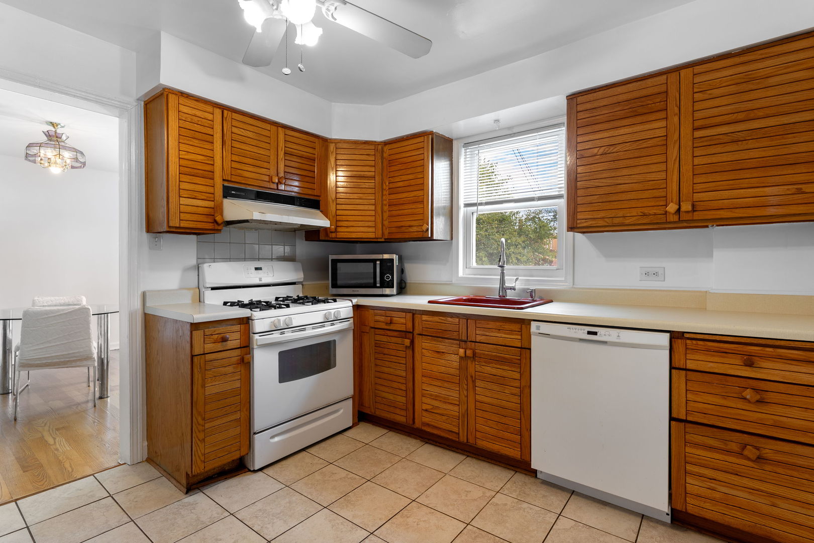 8721 S Merrill Avenue Property Photo 12