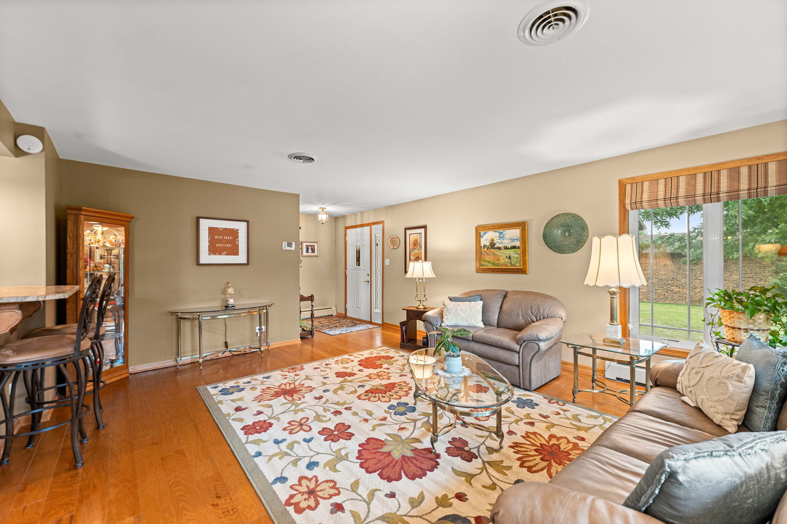 12449 S Mcvickers Avenue Property Photo 4