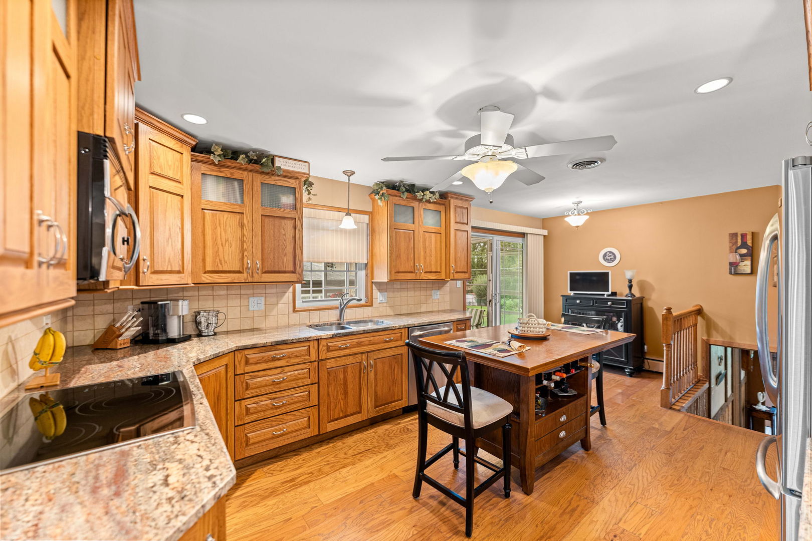 12449 S Mcvickers Avenue Property Photo 12