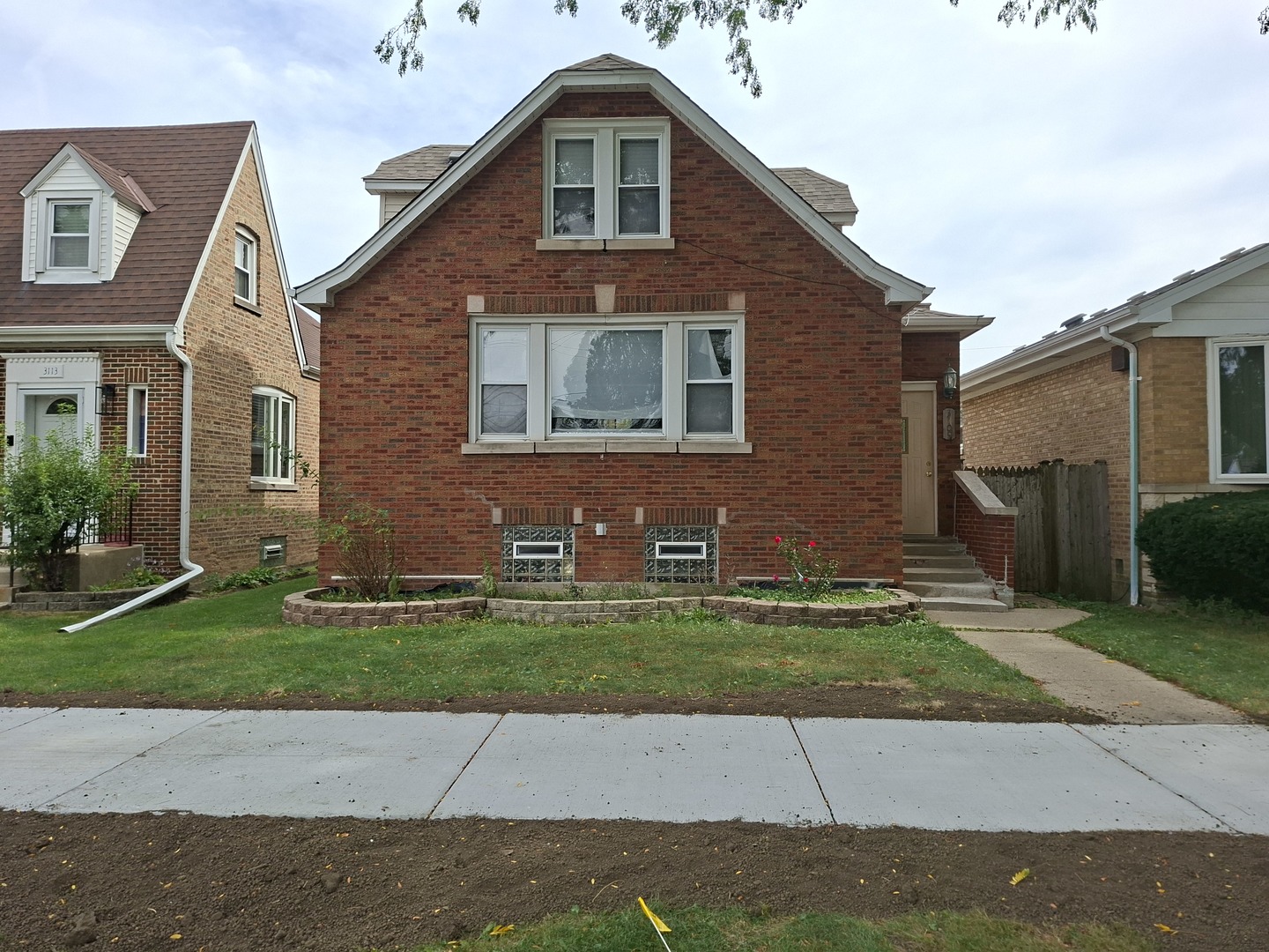 3109 N Newland Avenue Property Photo 1