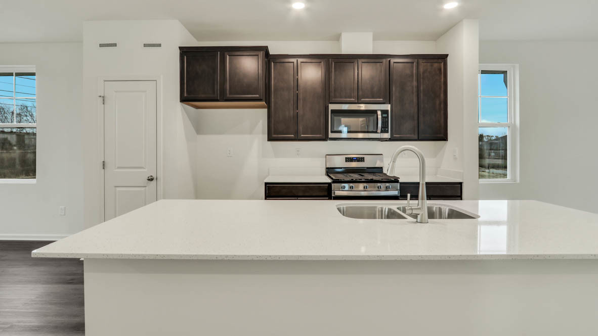 2053 Sequoia Avenue Property Photo 4