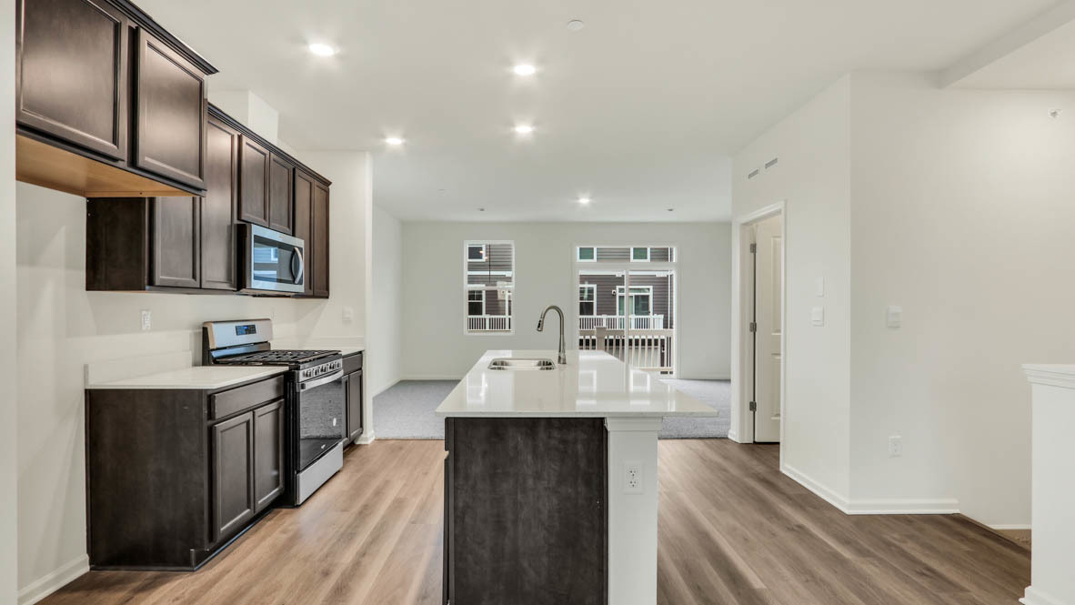 2053 Sequoia Avenue Property Photo 5