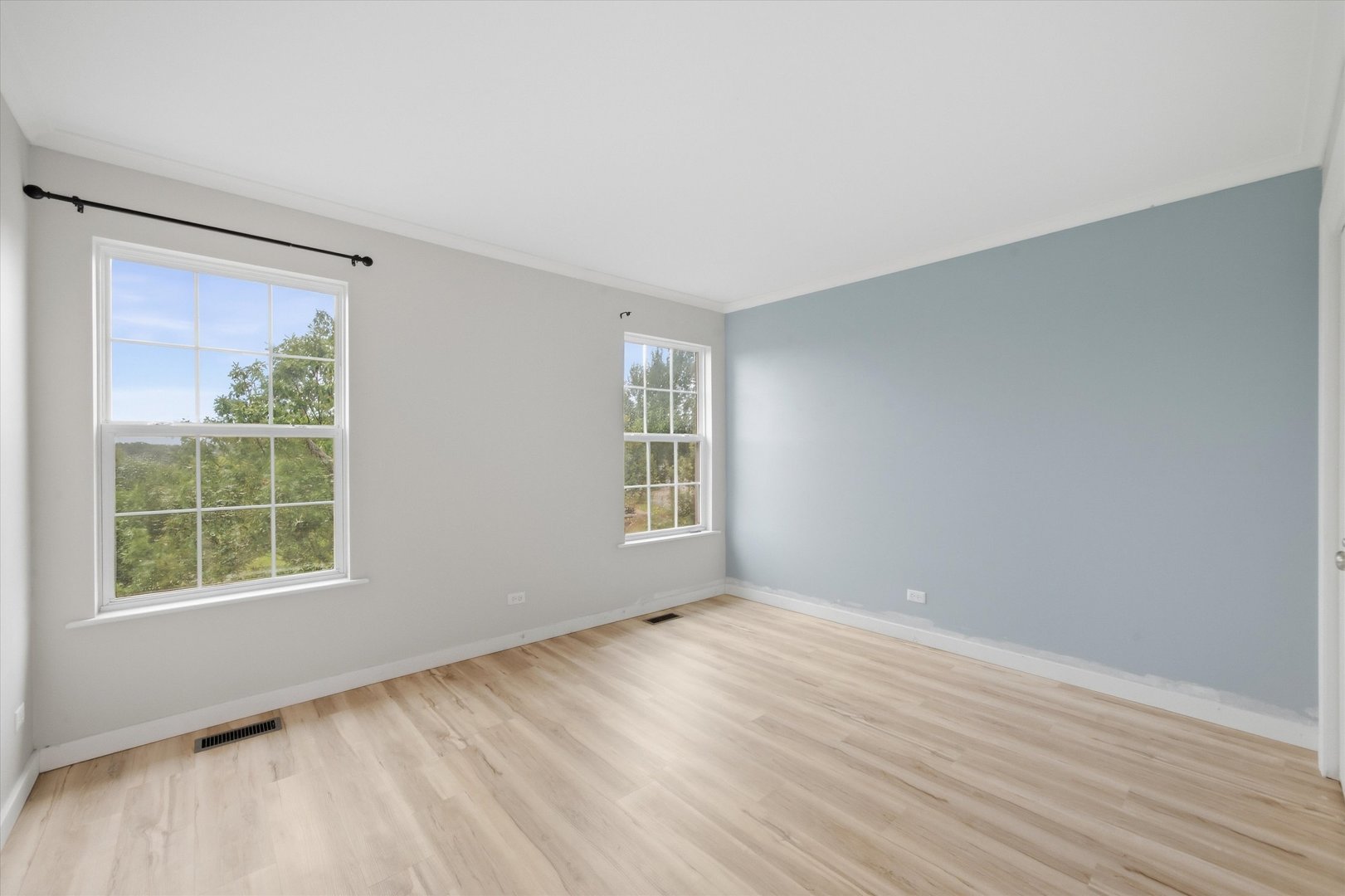 512 N Fox Trail Property Photo 10