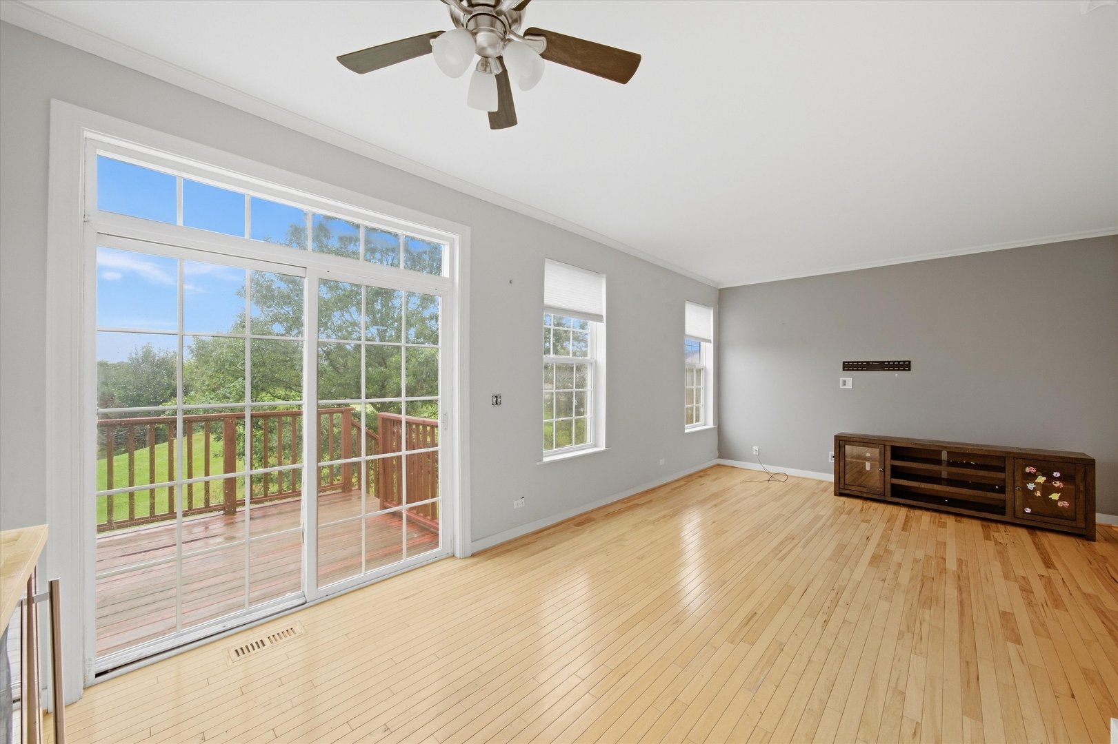 512 N Fox Trail Property Photo 11