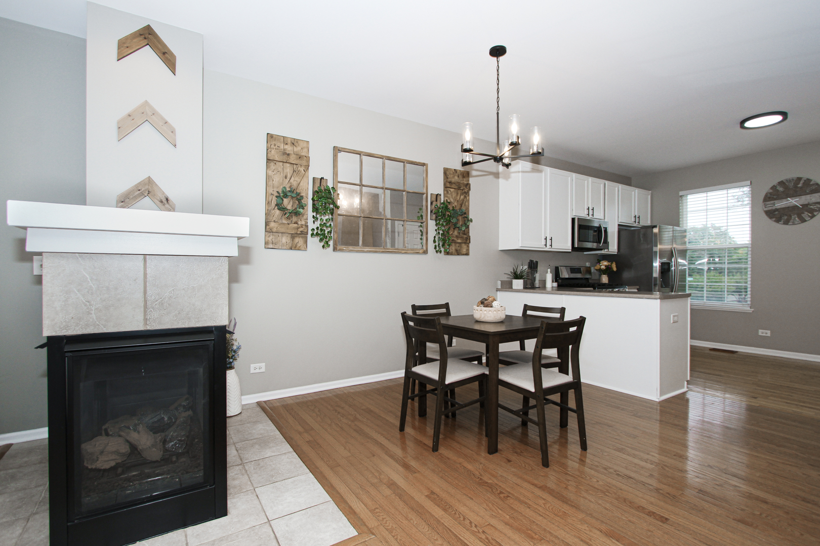734 Thornbury Road Property Photo 8