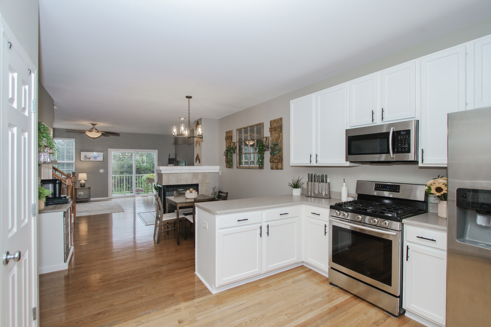 734 Thornbury Road Property Photo 11