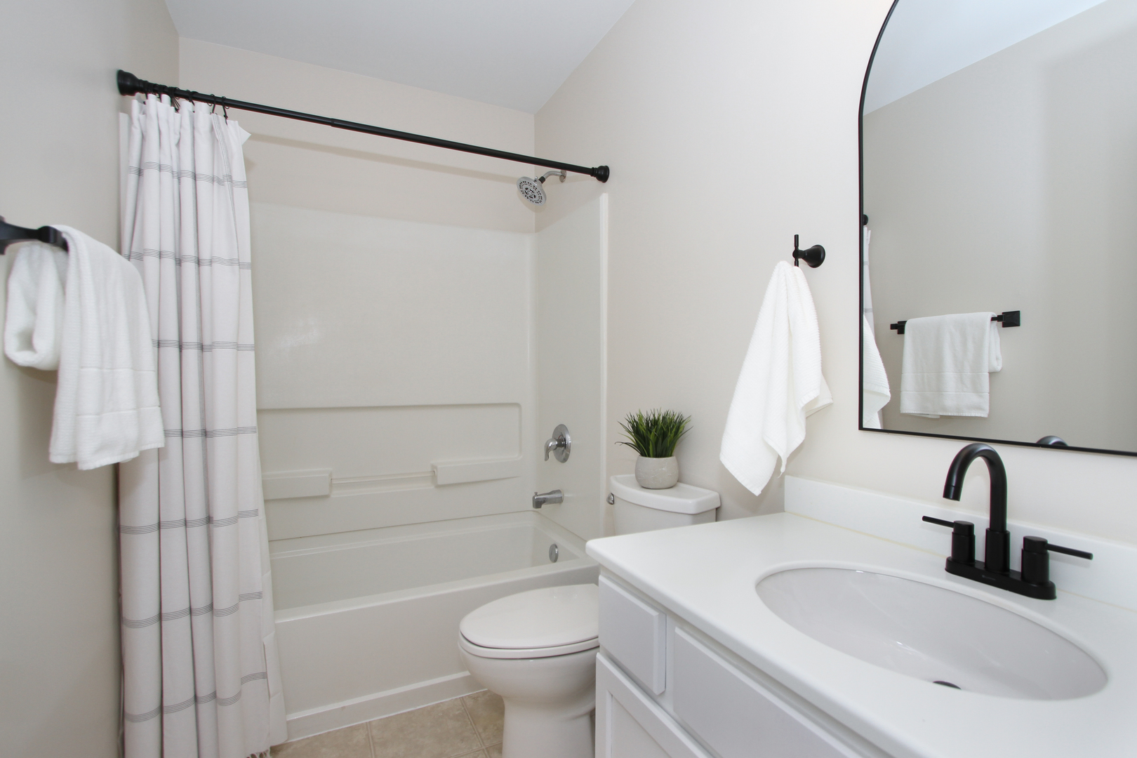 734 Thornbury Road Property Photo 19