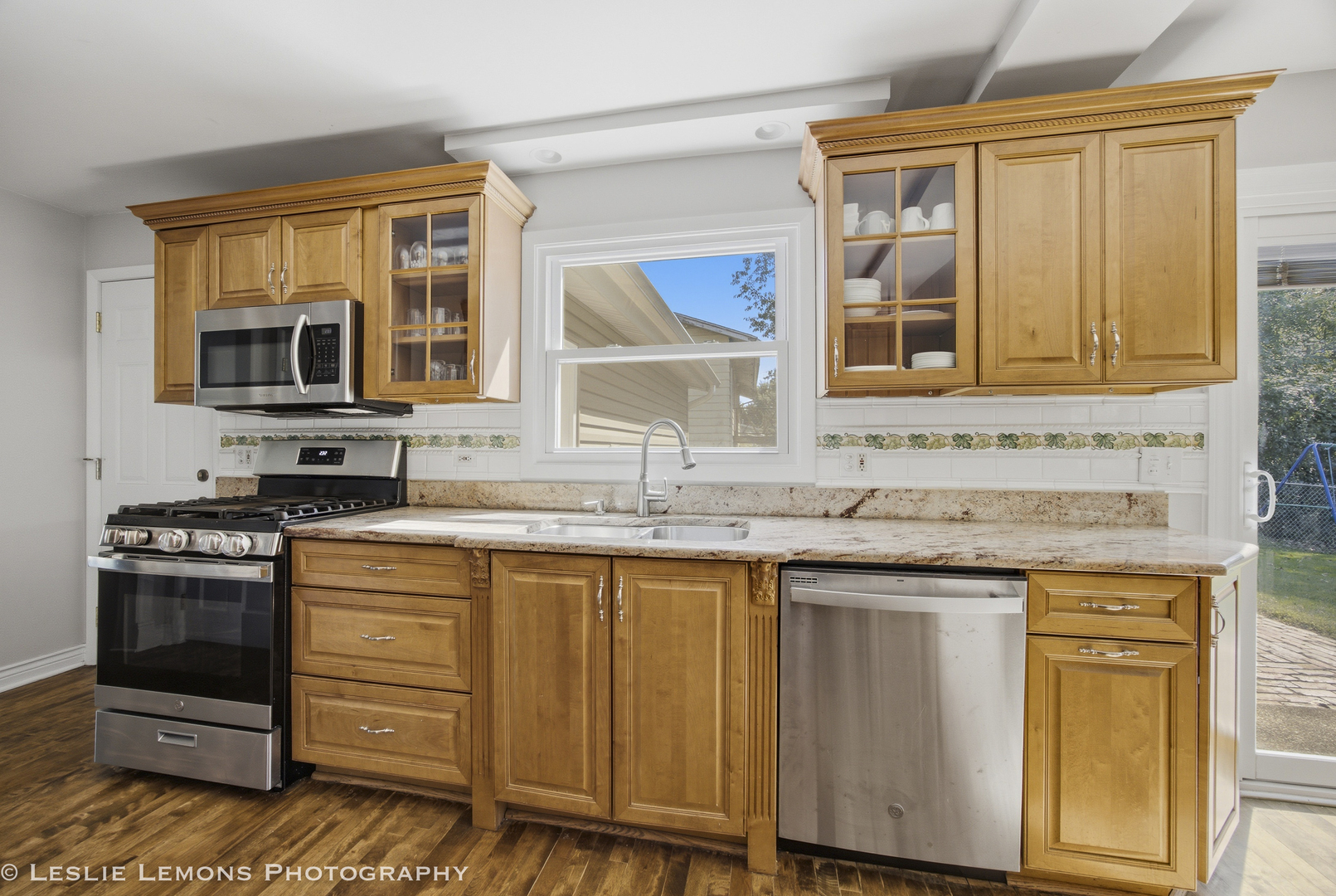 6020 Tyler Drive Property Photo 8