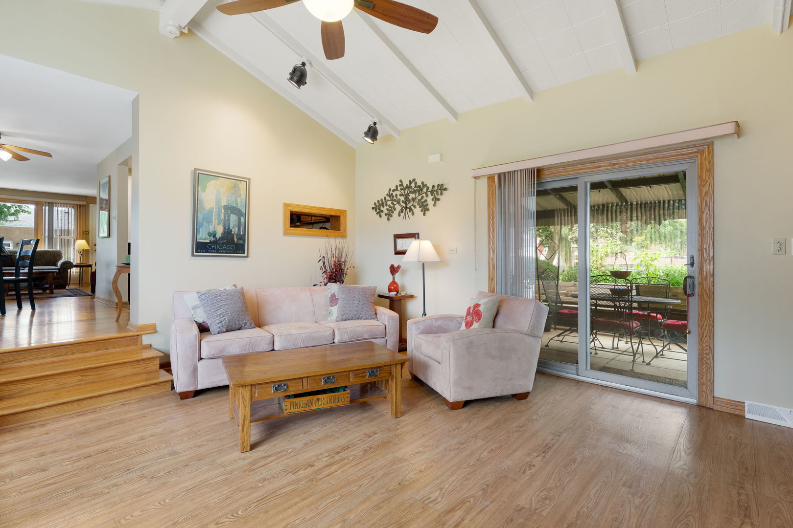 8746 40th Street Property Photo 12