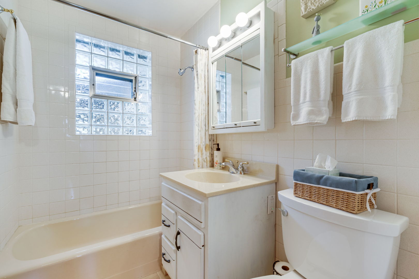 8746 40th Street Property Photo 18