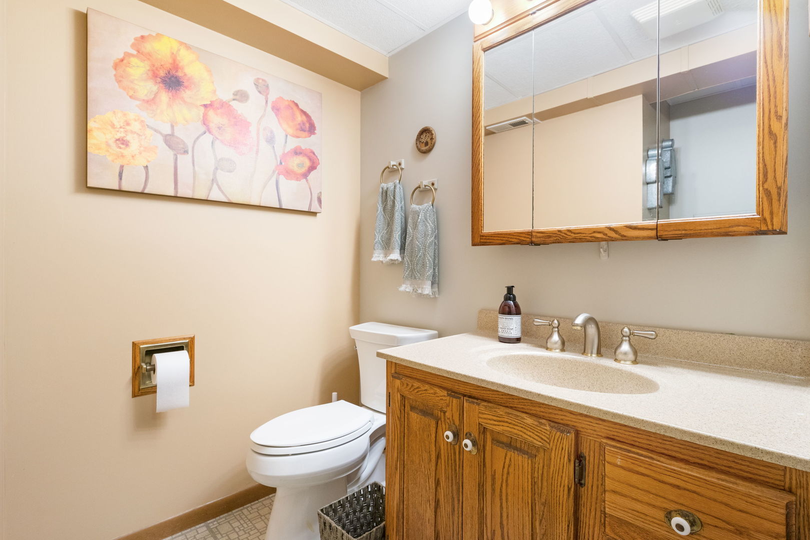 8746 40th Street Property Photo 22