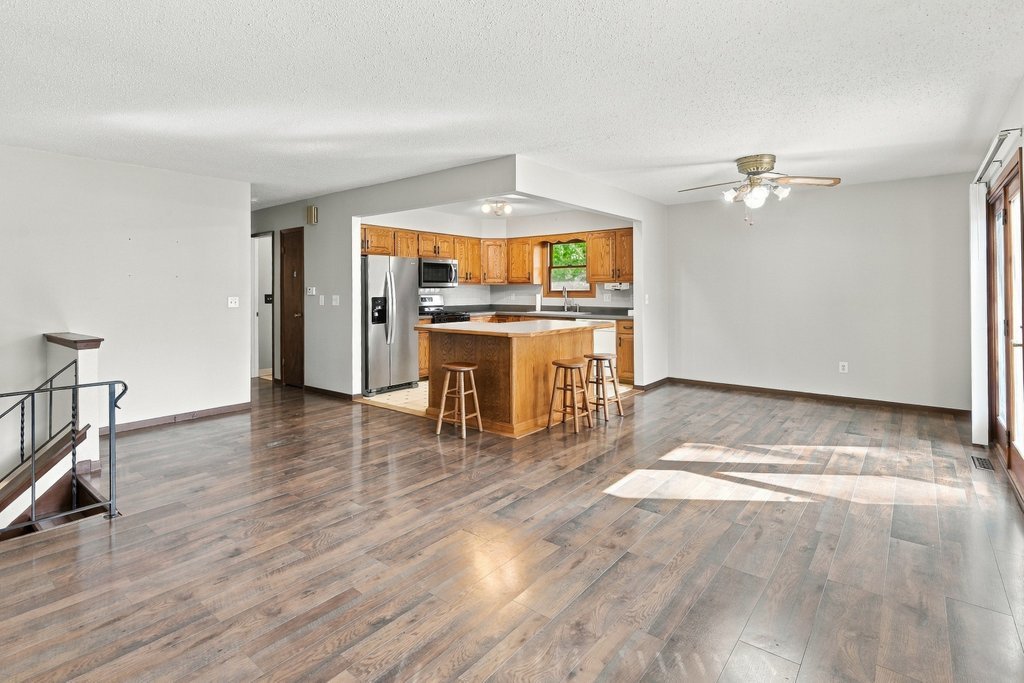 3330 Fairview Drive Property Photo 5