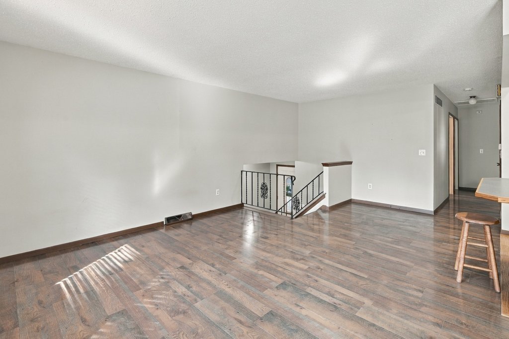 3330 Fairview Drive Property Photo 6