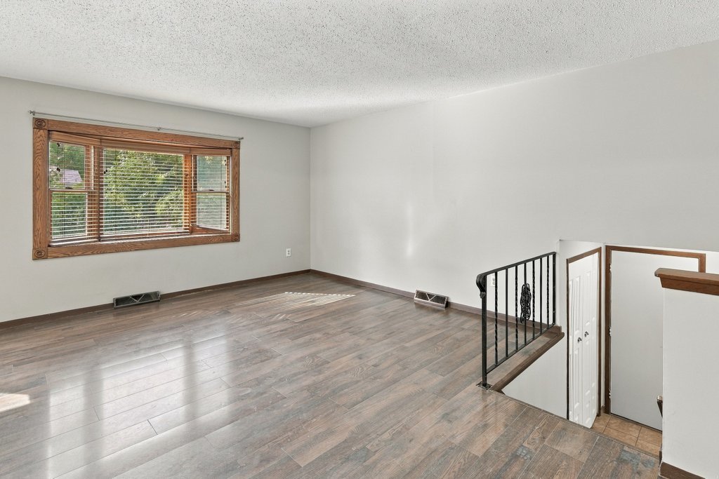 3330 Fairview Drive Property Photo 7