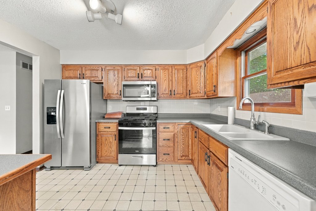 3330 Fairview Drive Property Photo 13